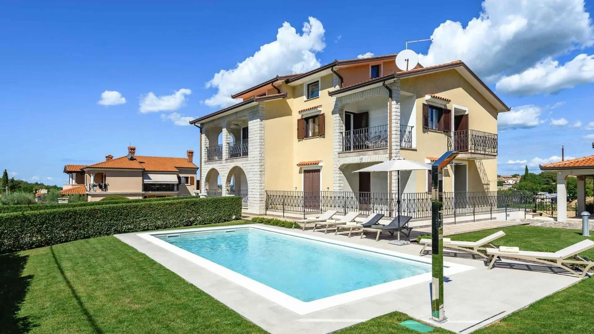 Apartment In Mekisi Kod Vizinade - Istrien 53445 Ferenci